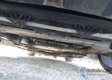 2012 Porsche Panamera S z USA, uszkodzony, nr VIN WP0AB2A79CL062070